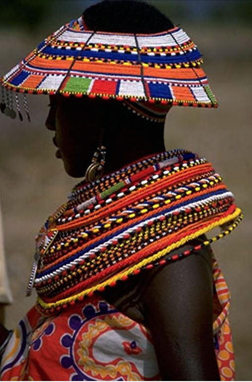 Un Voyage coloré à travers la mode vestimentaire africaine